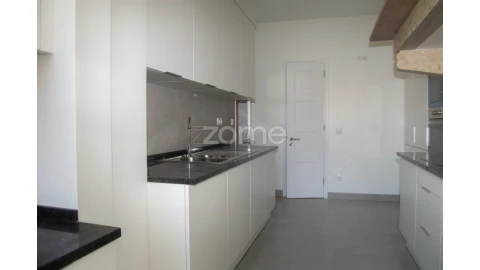 Prédio para Venda em Campo de Ourique