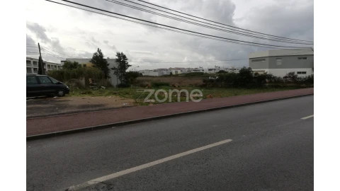 Terreno para Venda em São Domingos de Rana
