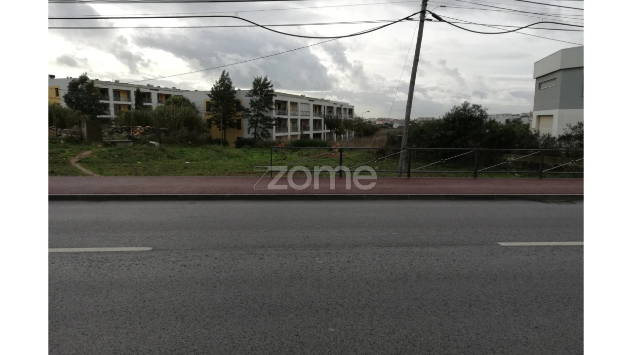Terreno para Venda em São Domingos de Rana Foto 2