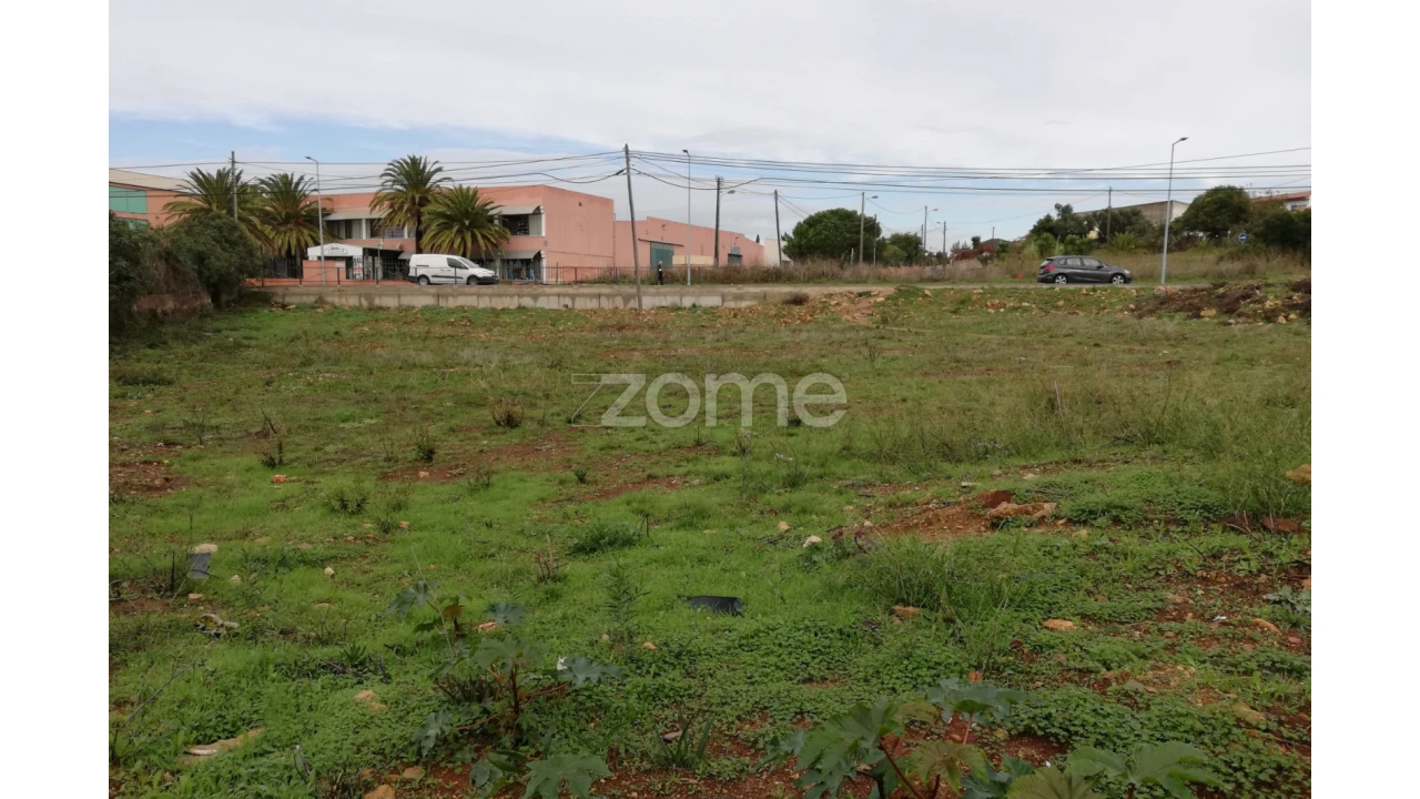 Terreno para Venda em São Domingos de Rana Foto 1