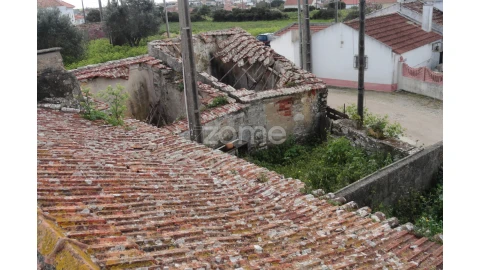 Terreno para Venda em Rio de Mouro
