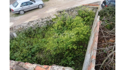 Terreno para Venda em Rio de Mouro