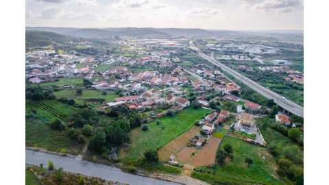 Terreno para Venda em Taveiro, Ameal e Arzila