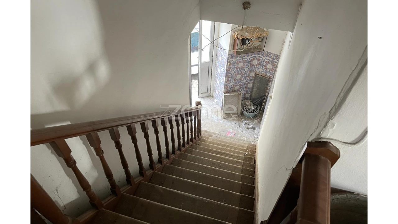 Moradia T2 para Venda em Sé Nova, Santa Cruz, Almedina e São Bartolomeu Foto 13