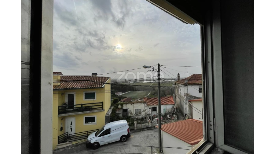 Moradia T2 para Venda em Sé Nova, Santa Cruz, Almedina e São Bartolomeu Foto 5