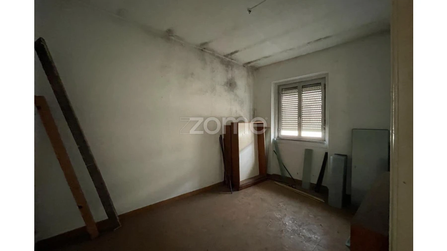 Moradia T2 para Venda em Sé Nova, Santa Cruz, Almedina e São Bartolomeu Foto 11