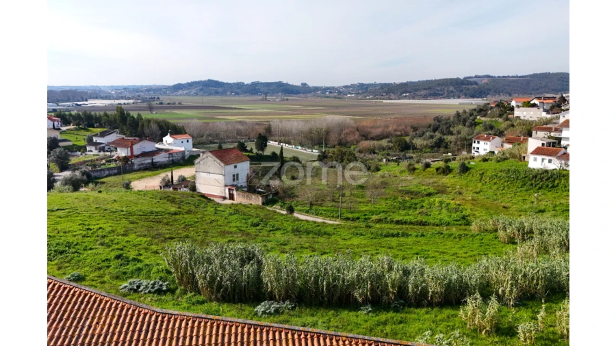 Moradia T1 para Venda em Sé Nova, Santa Cruz, Almedina e São Bartolomeu Foto 8