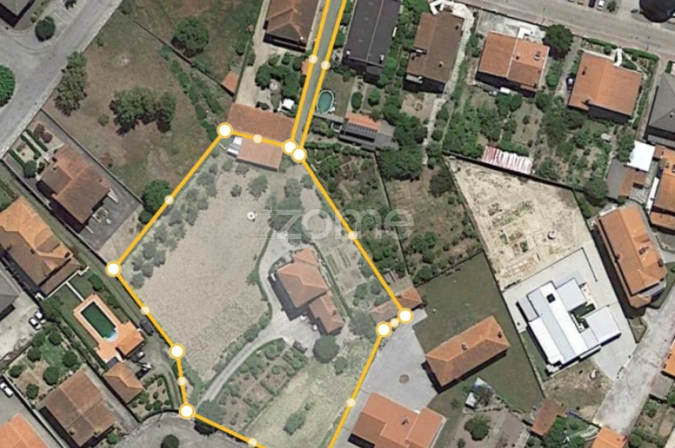 Moradia T6 para Venda em Nelas Planta 1