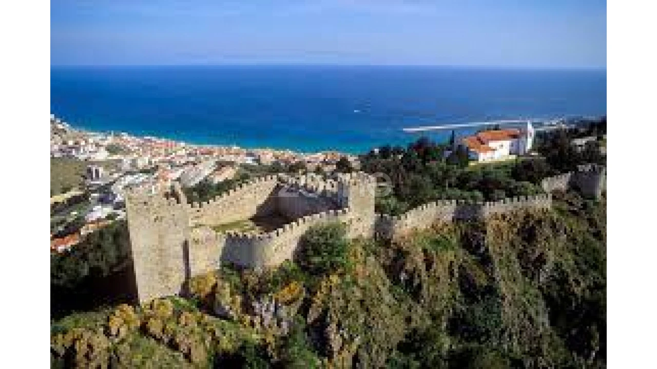 Terreno para Venda em Sesimbra (Santiago) Foto 10