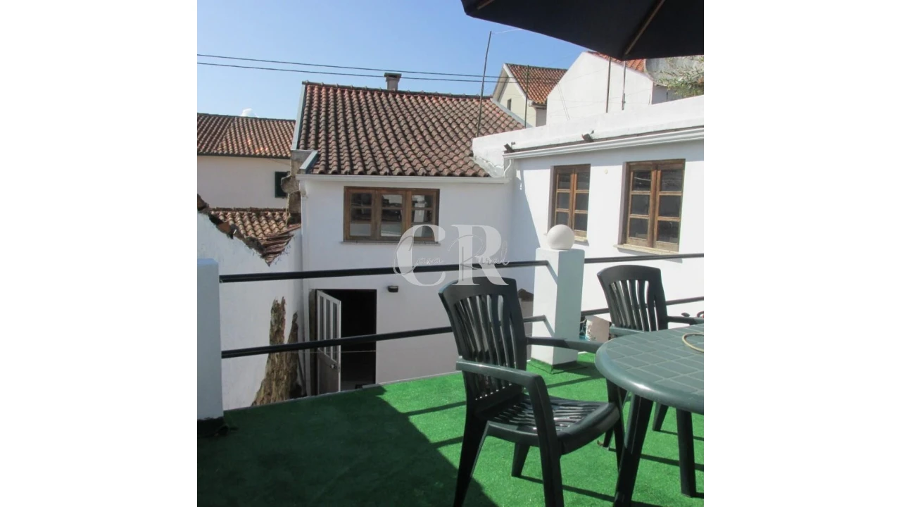 Moradia T3 para Venda em Friúmes e Paradela Foto 2