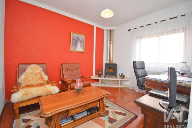 Moradia T3 para Venda em Alvorge Foto 17