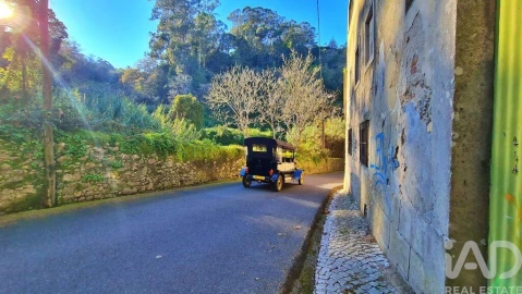 Moradia T4 para Venda em São João das Lampas e Terrugem