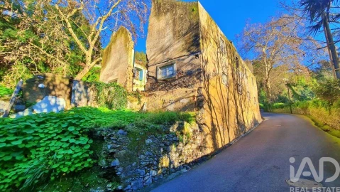 Moradia T4 para Venda em São João das Lampas e Terrugem