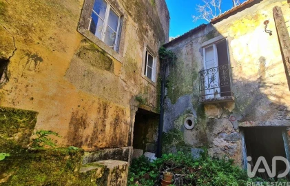 Moradia T4 para Venda em São João das Lampas e Terrugem