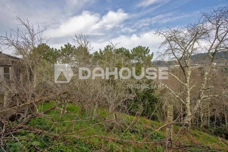 Moradia T2 para Venda em Cornes Foto 20