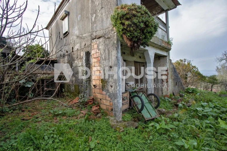 Moradia T2 para Venda em Cornes Foto 38