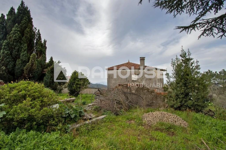 Moradia T2 para Venda em Cornes Foto 3