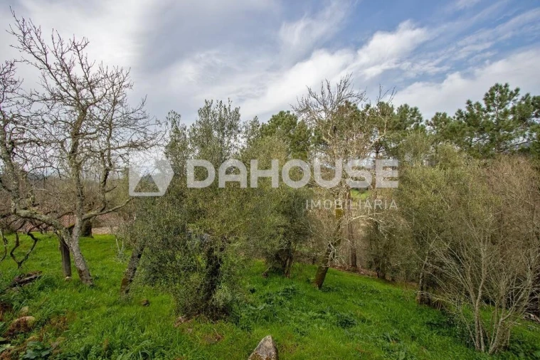 Moradia T2 para Venda em Cornes Foto 29