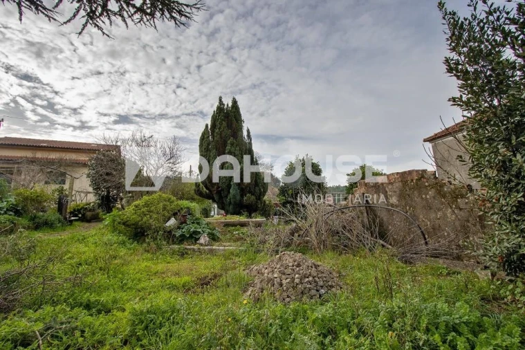 Moradia T2 para Venda em Cornes Foto 16