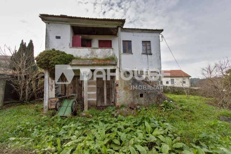 Moradia T2 para Venda em Cornes Foto 26