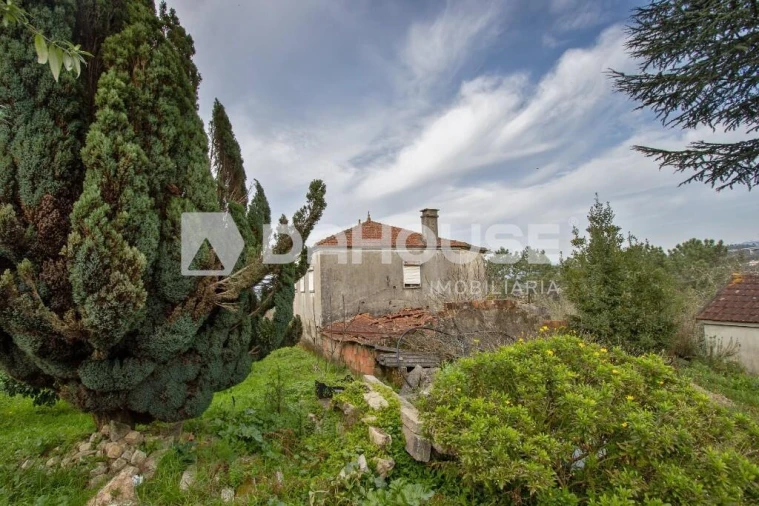 Moradia T2 para Venda em Cornes Foto 10