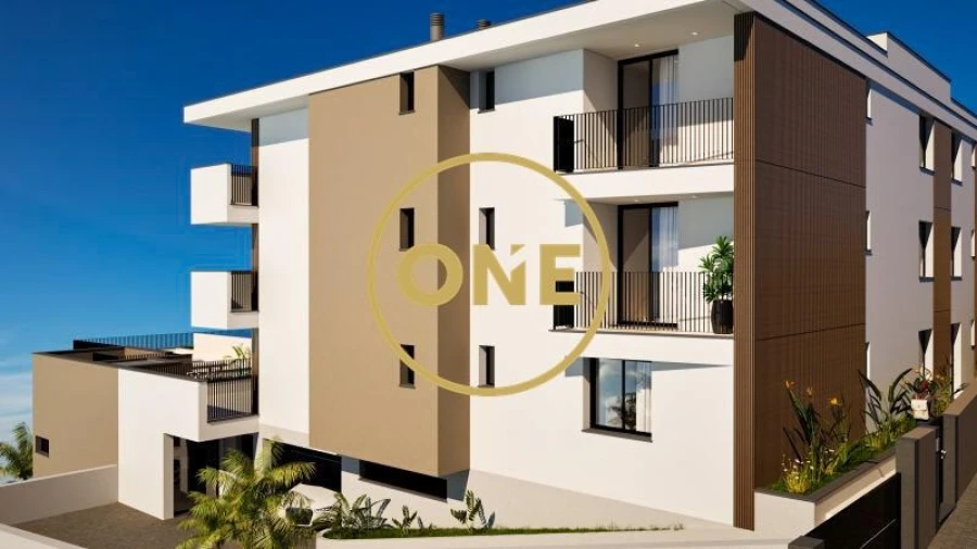 Apartamento T2 para Venda em Camara de Lobos Foto 7
