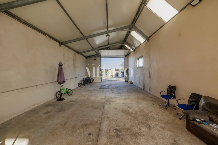 Moradia T4 para Venda em Vilar de Andorinho Foto 45