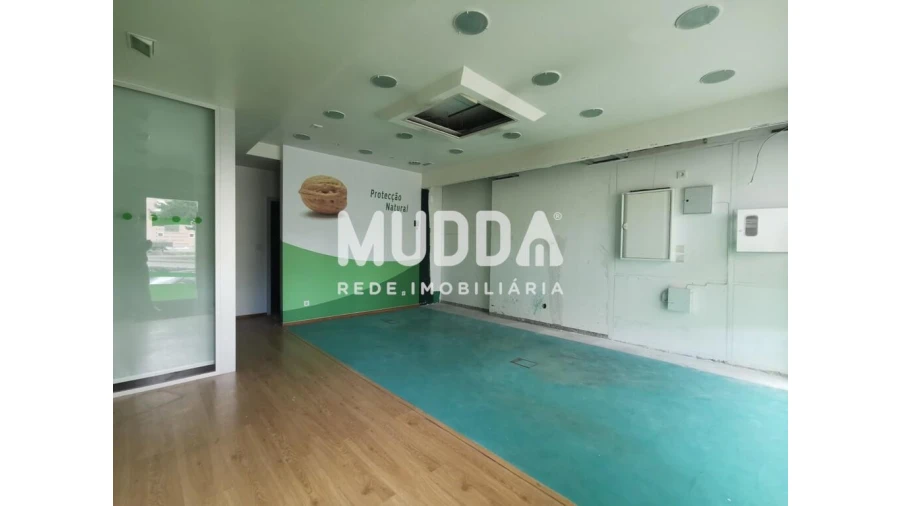 Loja para Venda em Macedo de Cavaleiros Foto 3