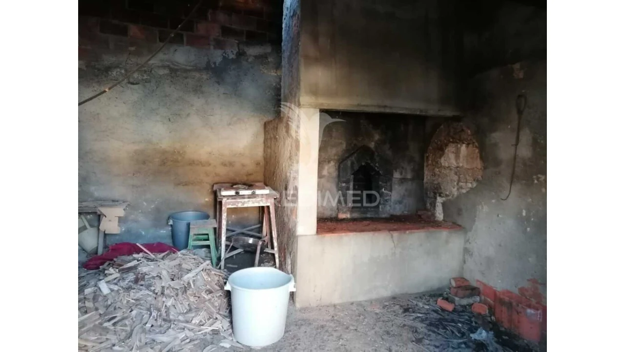 Moradia T3 para Venda em Azoia de Cima e Tremês Foto 10