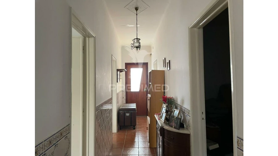 Moradia T3 para Venda em Azoia de Cima e Tremês Foto 8