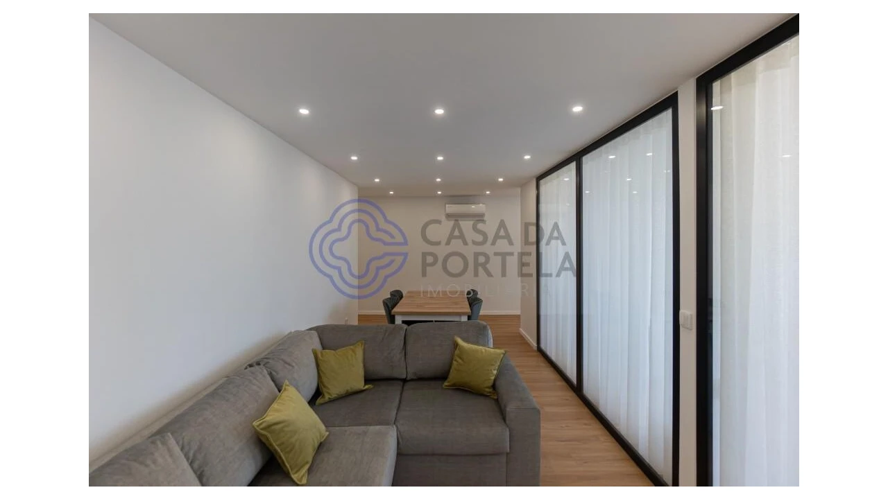 Apartamento T2 para Venda em Ramalde Foto 10