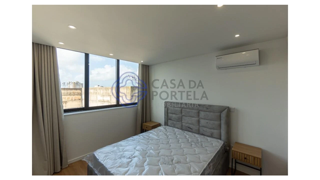 Apartamento T2 para Venda em Ramalde Foto 5