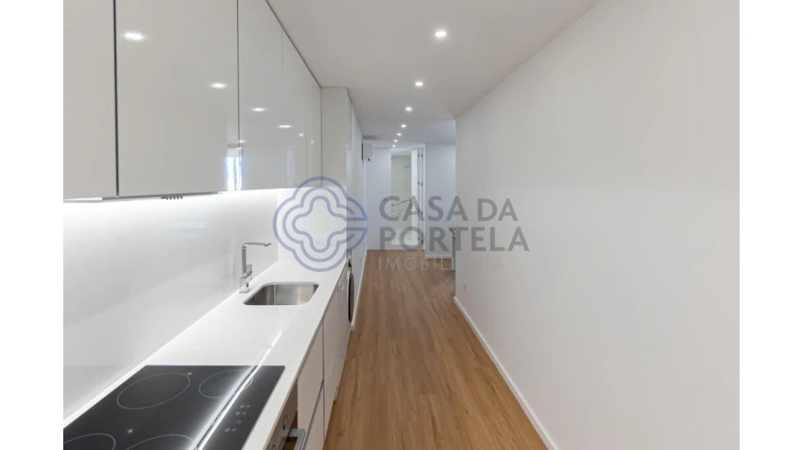 Apartamento T2 para Venda em Ramalde Foto 18