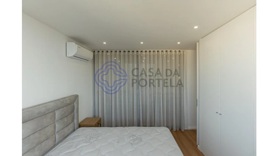 Apartamento T2 para Venda em Ramalde Foto 7