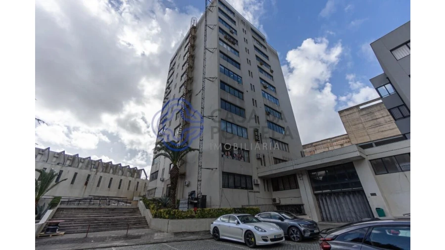 Apartamento T2 para Venda em Ramalde Foto 23