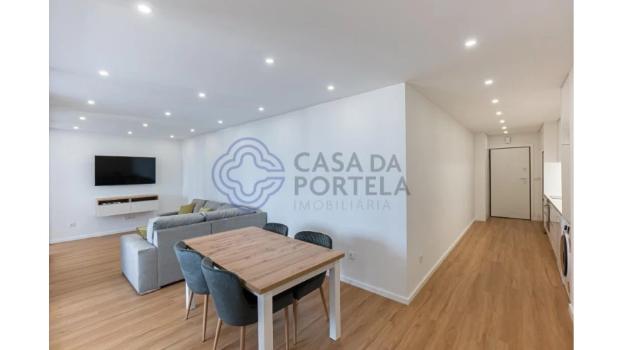 Apartamento T2 para Venda em Ramalde Foto 19