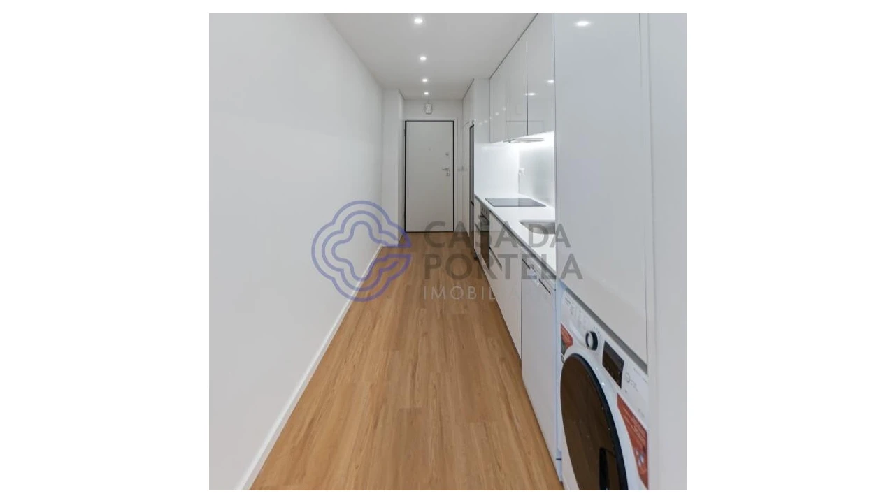 Apartamento T2 para Venda em Ramalde Foto 15