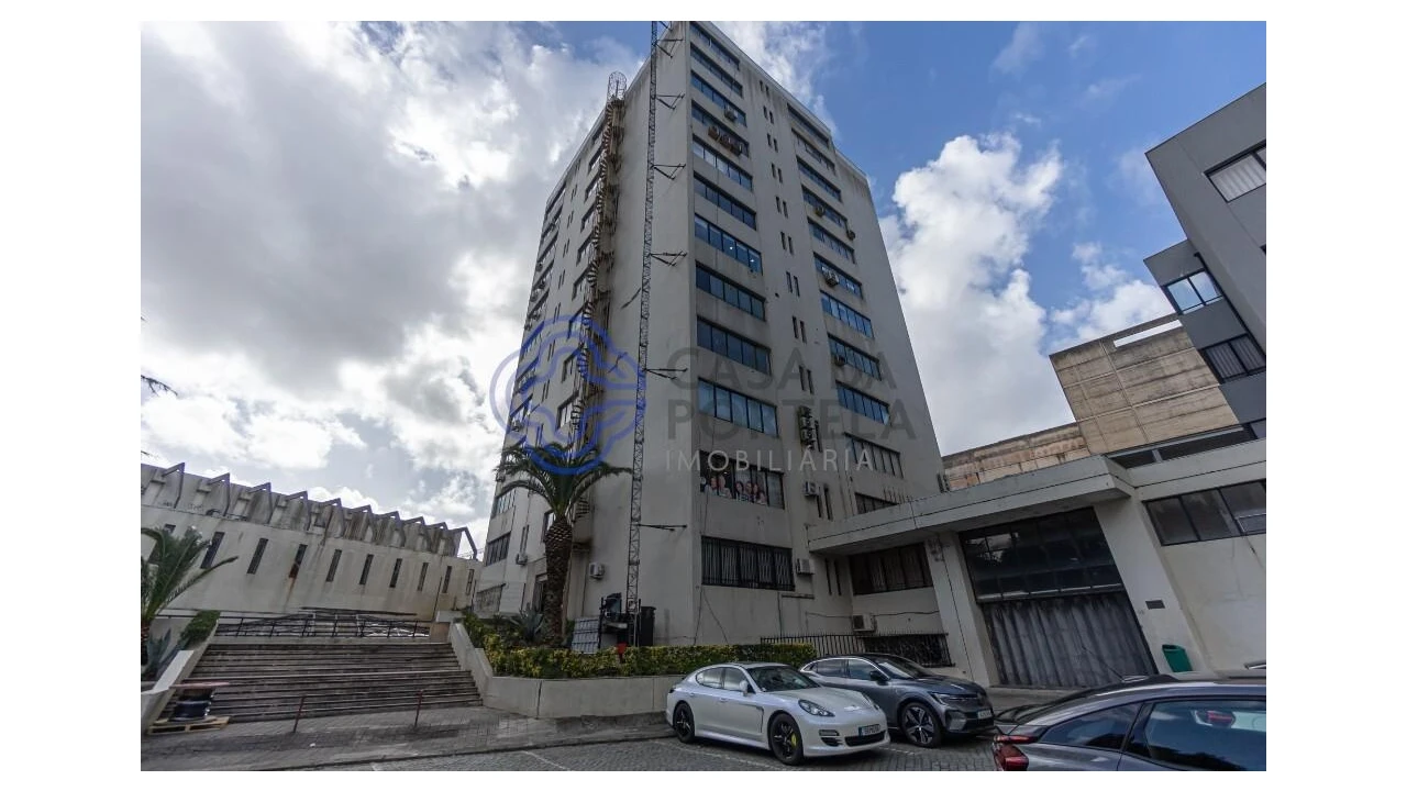 Apartamento T2 para Venda em Ramalde Foto 23