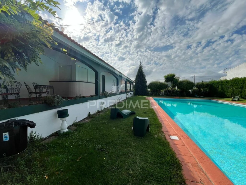 Prédio para Venda em Seixas Foto 10