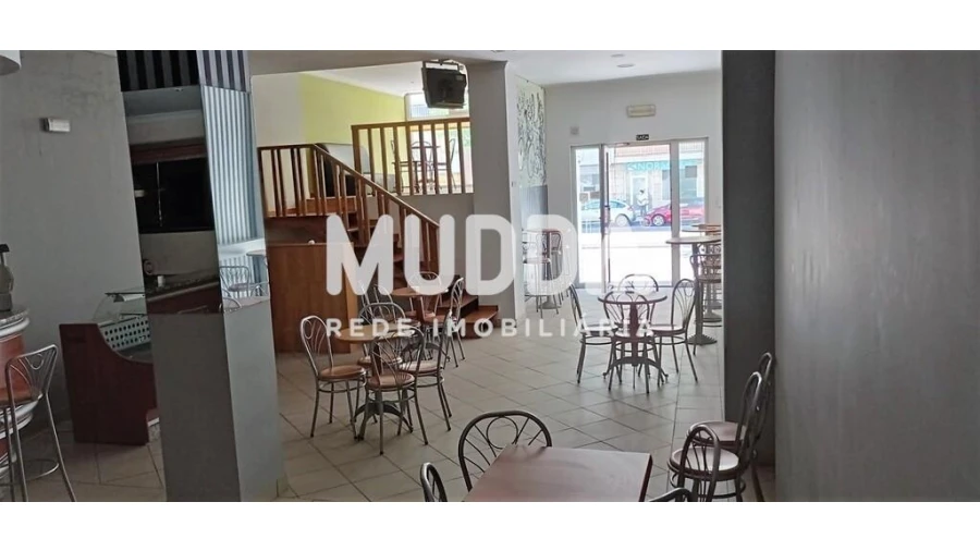 Negócio para Venda em Sé, Santa Maria e Meixedo Foto 4