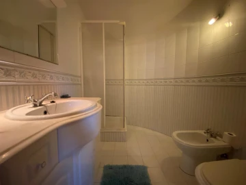 Apartamento T3 para Venda em Sé Nova, Santa Cruz, Almedina e São Bartolomeu