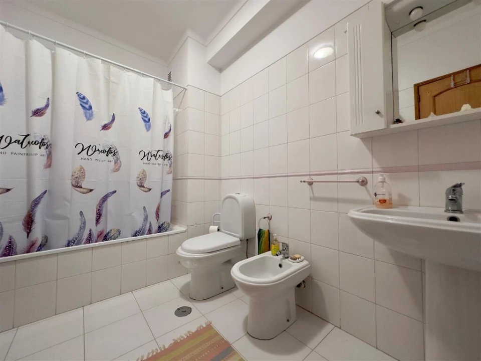 Apartamento T3 para Venda em Sé Nova, Santa Cruz, Almedina e São Bartolomeu Foto 7
