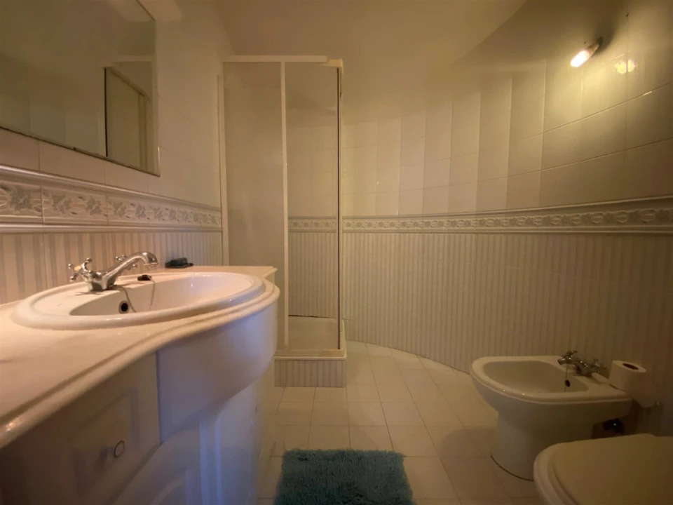 Apartamento T3 para Venda em Sé Nova, Santa Cruz, Almedina e São Bartolomeu Foto 15