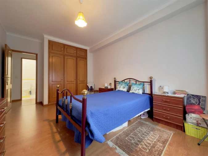 Apartamento T3 para Venda em Sé Nova, Santa Cruz, Almedina e São Bartolomeu Foto 10