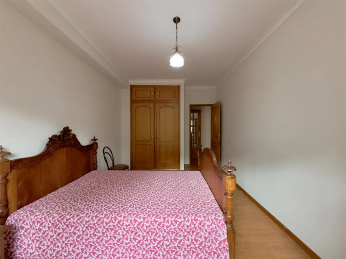 Apartamento T3 para Venda em Sé Nova, Santa Cruz, Almedina e São Bartolomeu Foto 12