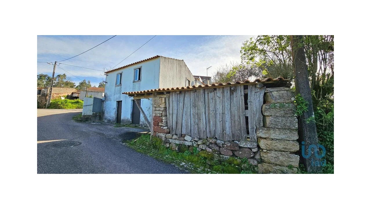 Moradia T2 para Venda em São Miguel, Santa Eufémia e Rabaçal Foto 4