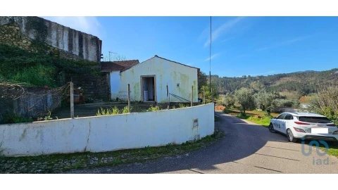 Moradia T2 para Venda em São Miguel, Santa Eufémia e Rabaçal