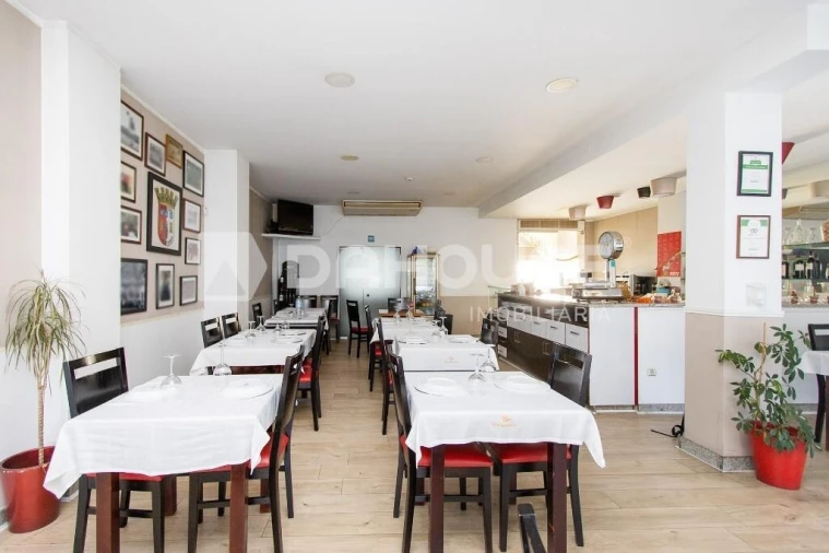 Loja para Venda em Braga (São José de São Lázaro e São João do Souto) Foto 18