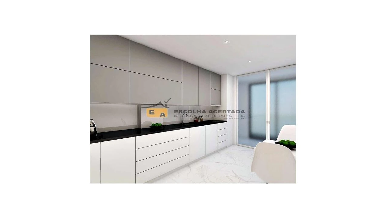 Apartamento T2 para Venda em Castêlo da Maia Foto 4