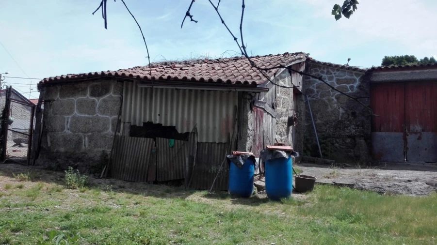 Quinta T4 para Venda em Selho São Lourenço e Gominhães Foto 10